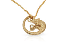 Load image into Gallery viewer, Calmer Chameleon Necklace