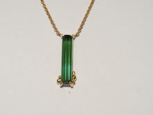 Load image into Gallery viewer, Golden Green Laindéir