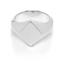 Load image into Gallery viewer, Diamond Top Signet