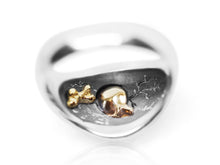 Load image into Gallery viewer, Sinking Skull Ring